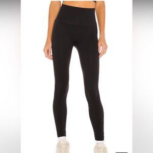 Spanx very black Look at Me Now seamless leggings-Med-New in bag, tag fell off
